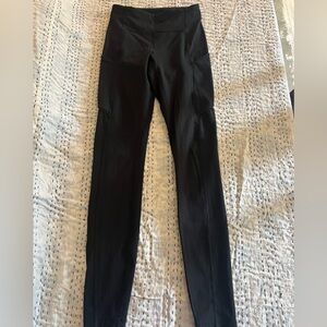 black lululemon leggings